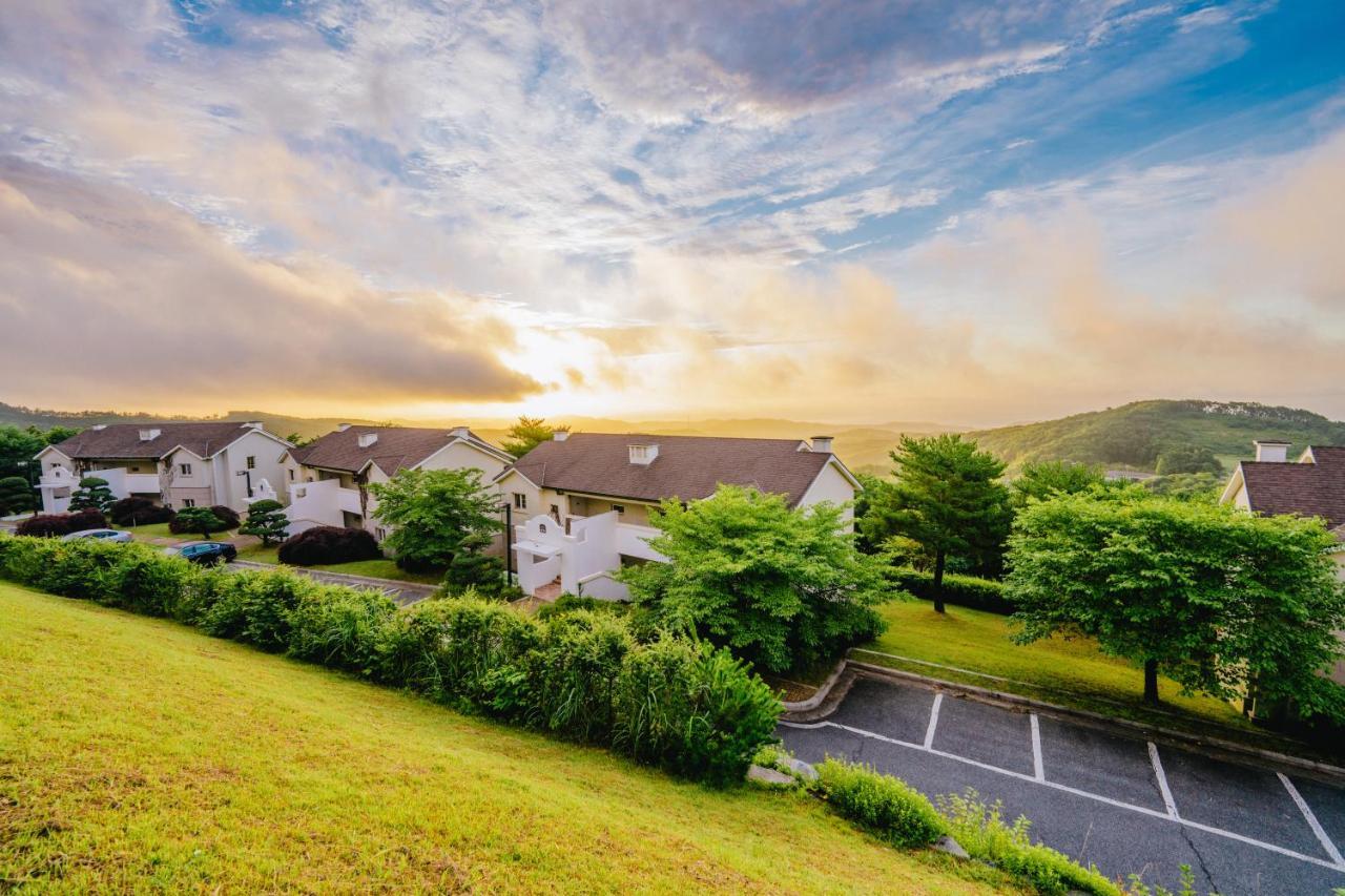 Gyeongju Mauna Ocean Resort Bagian luar foto